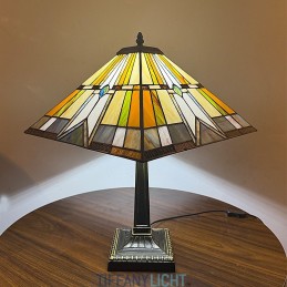 Tiffany-Tischleuchte aus...